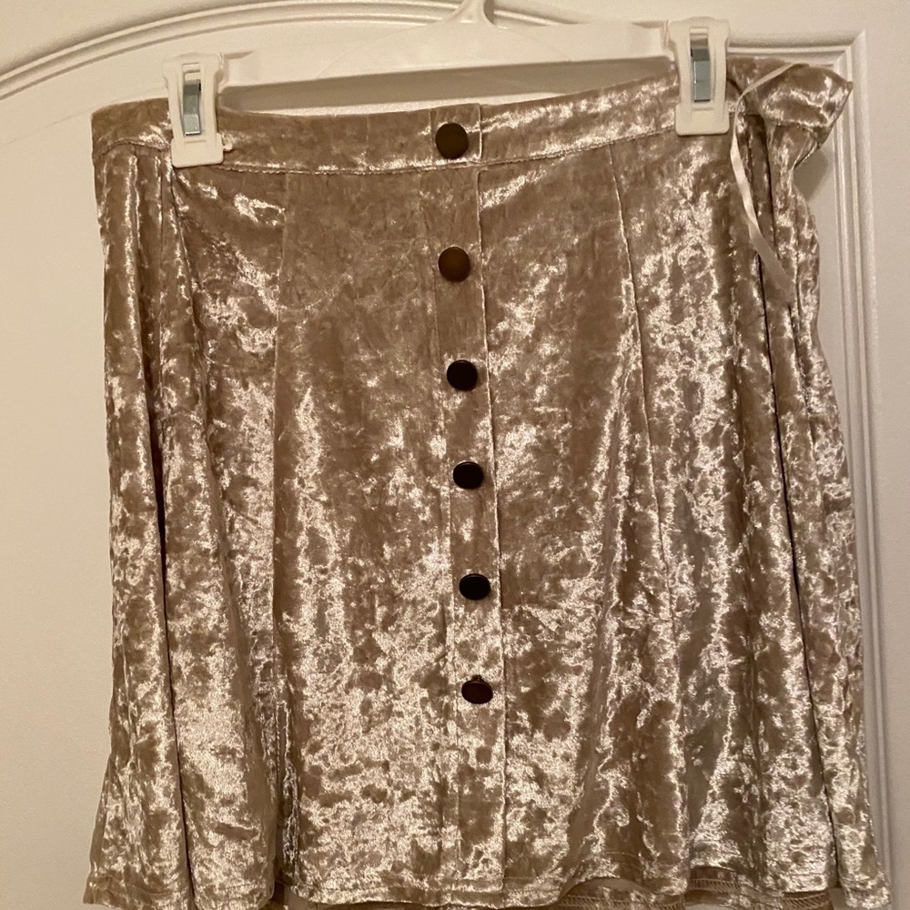 Velvet skirt!